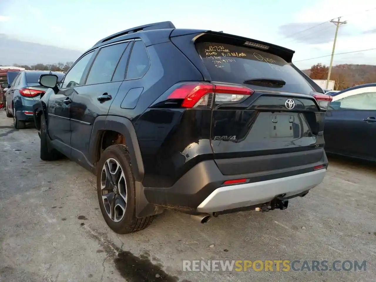 3 Photograph of a damaged car 2T3J1RFV0MW169784 TOYOTA RAV4 2021