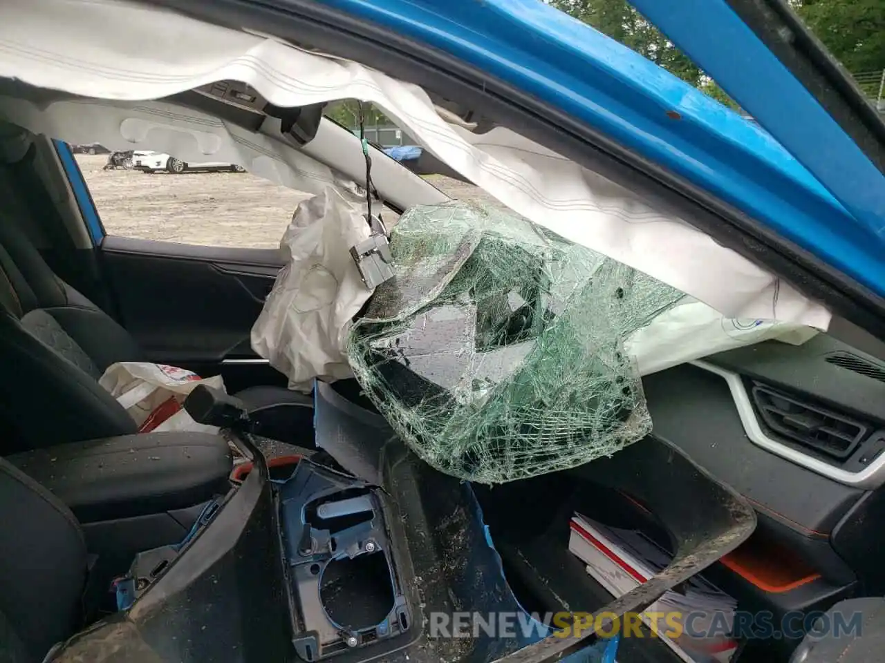 5 Photograph of a damaged car 2T3J1RFV0MW225092 TOYOTA RAV4 2021