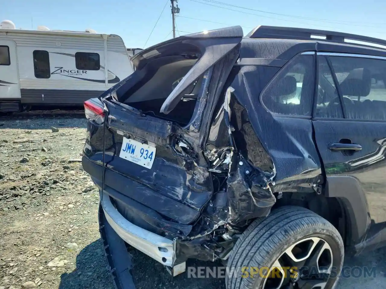 9 Photograph of a damaged car 2T3J1RFV1MW148457 TOYOTA RAV4 2021