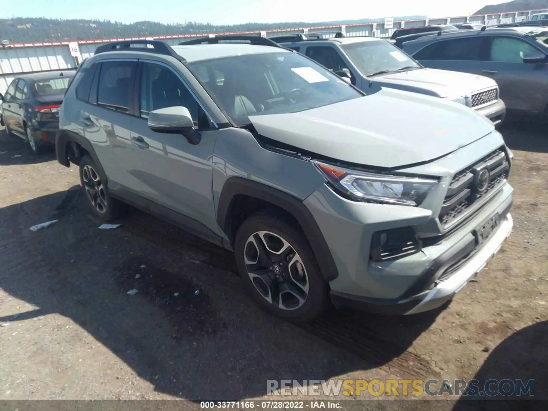 1 Photograph of a damaged car 2T3J1RFV2MW155594 TOYOTA RAV4 2021