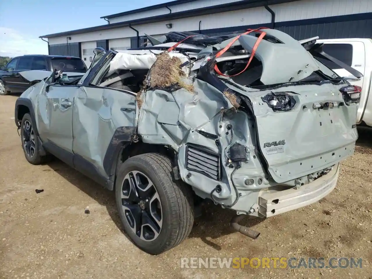 3 Photograph of a damaged car 2T3J1RFV3MW173084 TOYOTA RAV4 2021