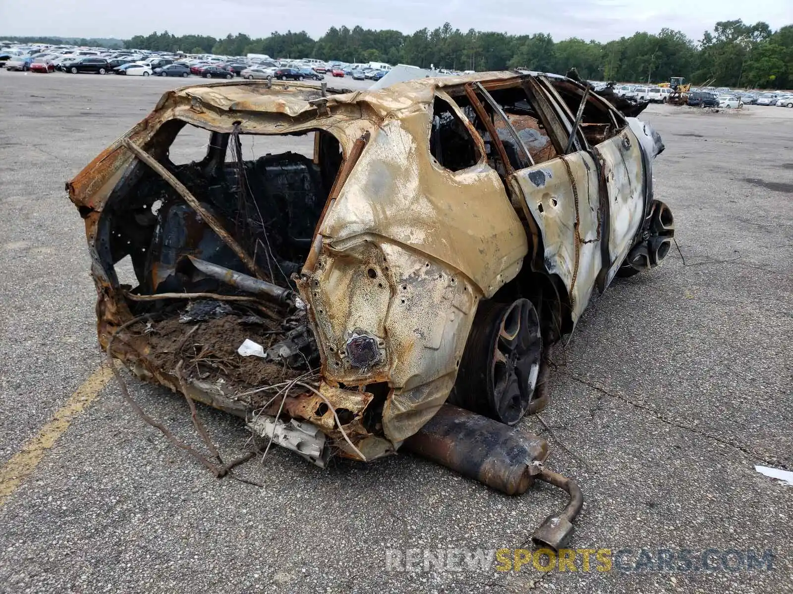 4 Photograph of a damaged car 2T3J1RFV6MW147708 TOYOTA RAV4 2021