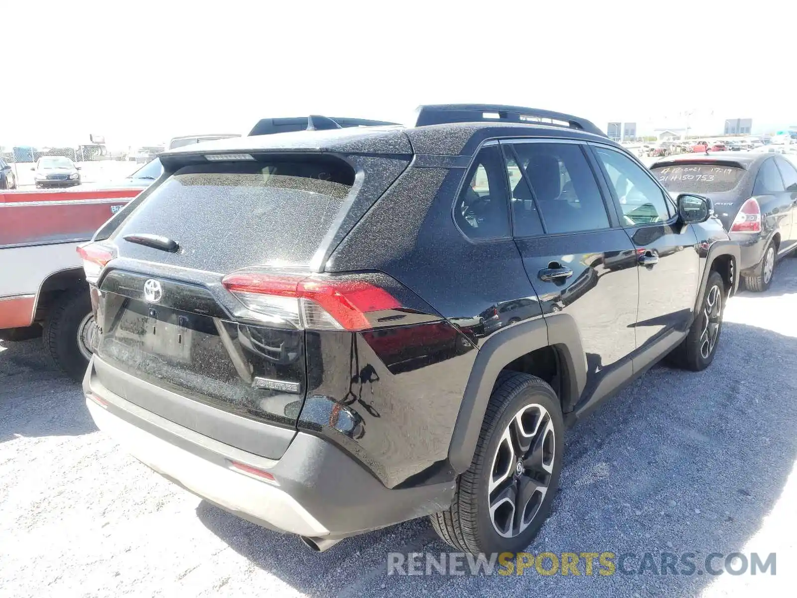 4 Photograph of a damaged car 2T3J1RFV6MW155551 TOYOTA RAV4 2021