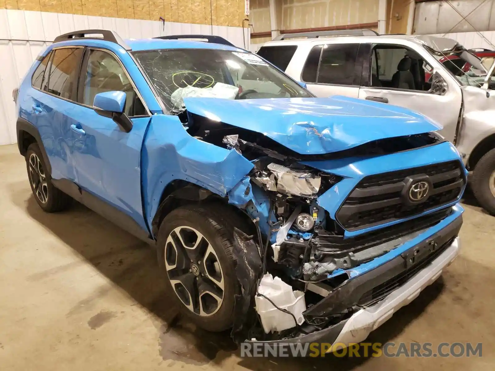 1 Photograph of a damaged car 2T3J1RFV6MW205008 TOYOTA RAV4 2021