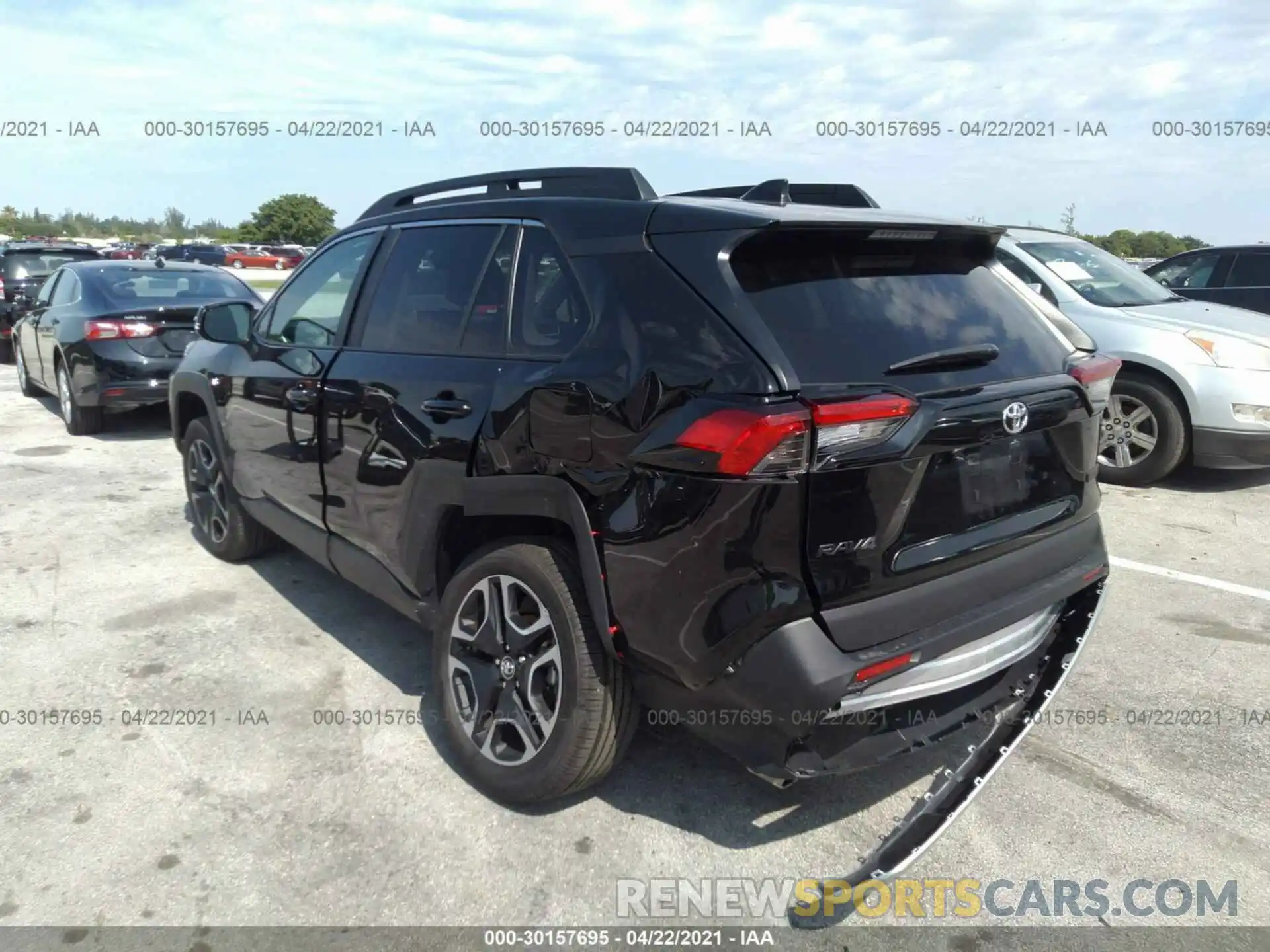 6 Photograph of a damaged car 2T3J1RFV7MW156286 TOYOTA RAV4 2021