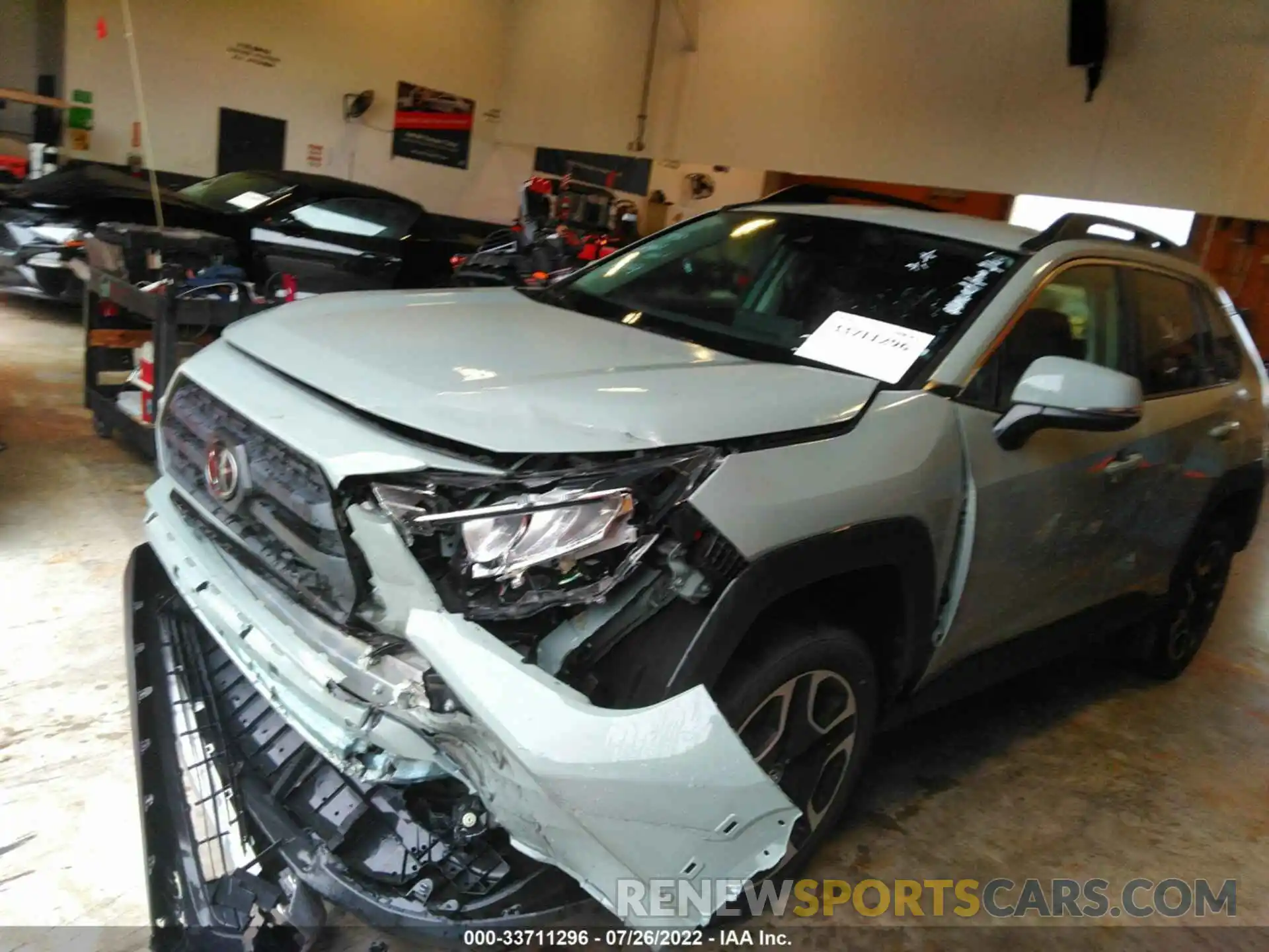 6 Photograph of a damaged car 2T3J1RFV8MW144003 TOYOTA RAV4 2021