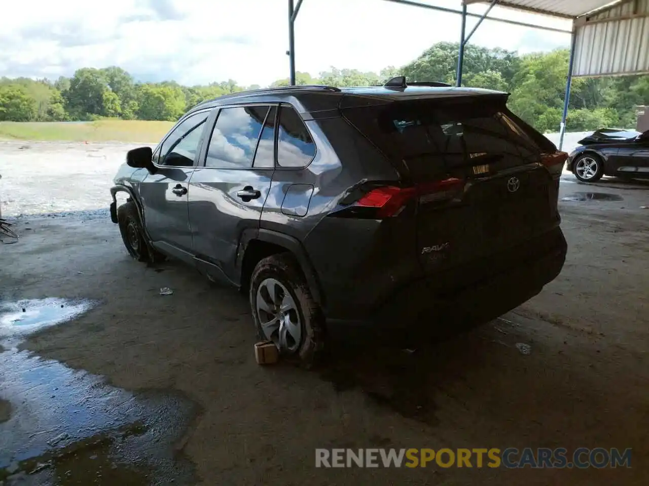 3 Photograph of a damaged car 2T3K1RFV0MC087298 TOYOTA RAV4 2021