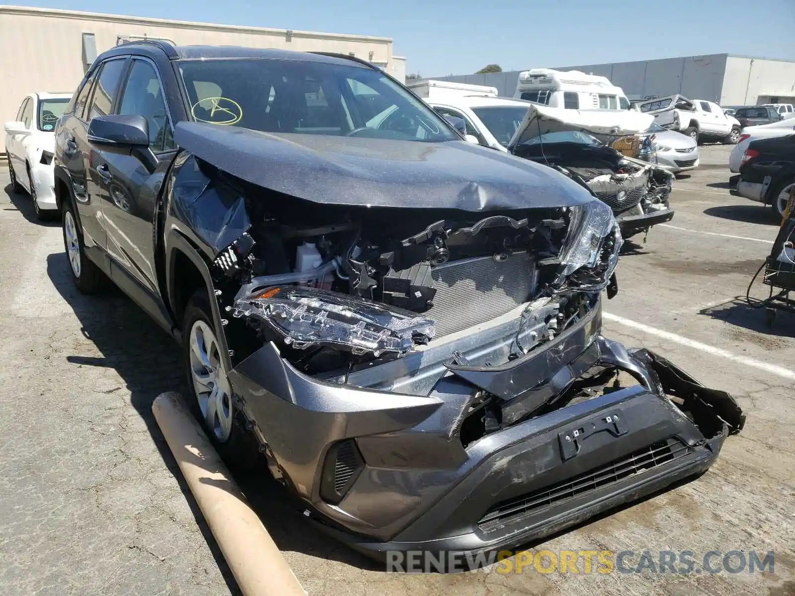 1 Photograph of a damaged car 2T3K1RFV0MC107856 TOYOTA RAV4 2021