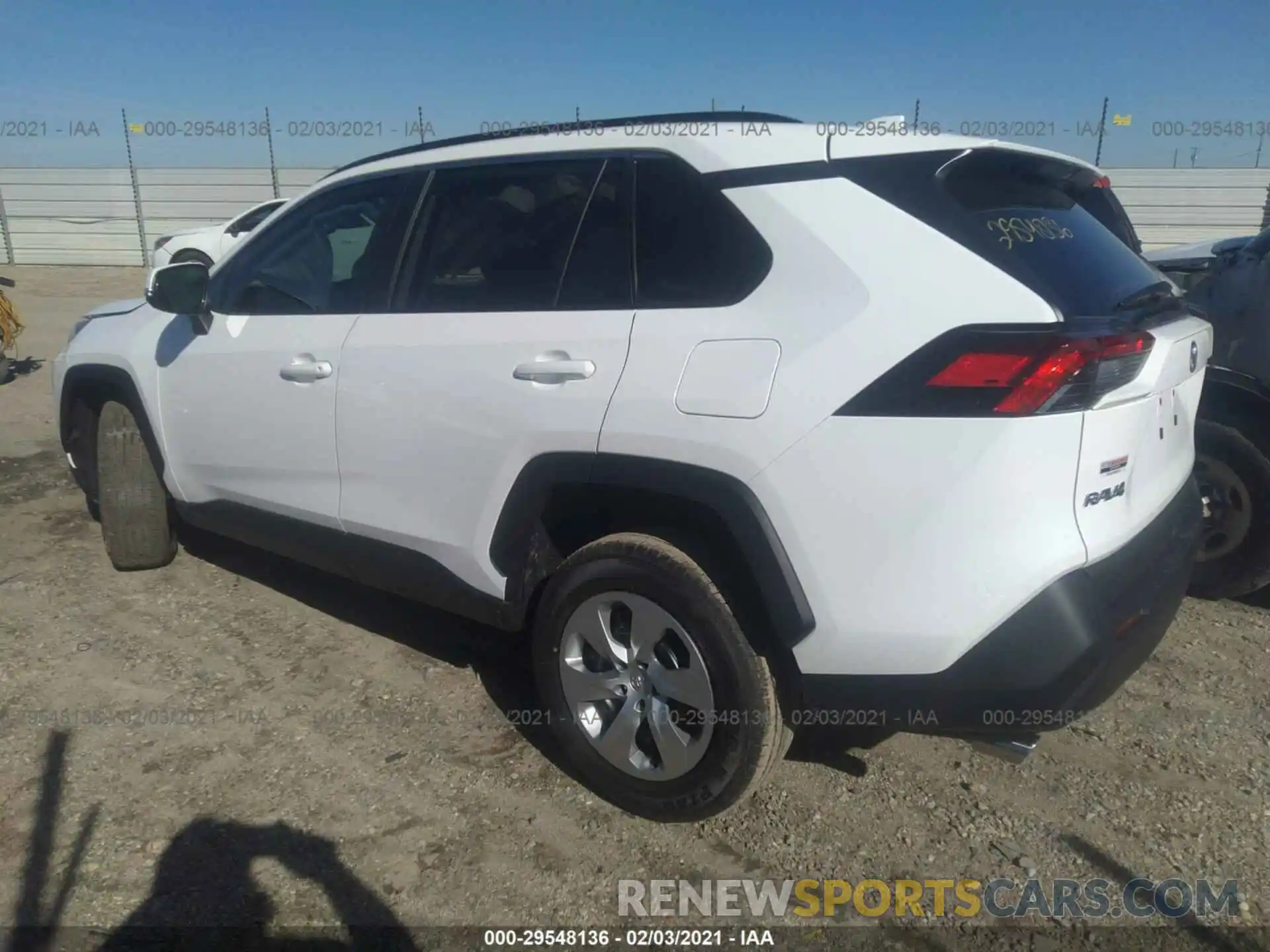 3 Photograph of a damaged car 2T3K1RFV0MC108988 TOYOTA RAV4 2021