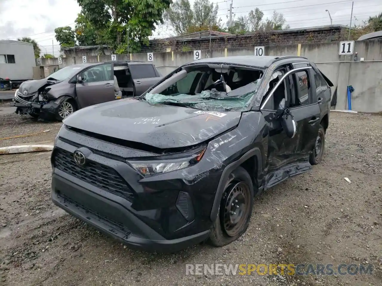 2 Photograph of a damaged car 2T3K1RFV2MC114811 TOYOTA RAV4 2021