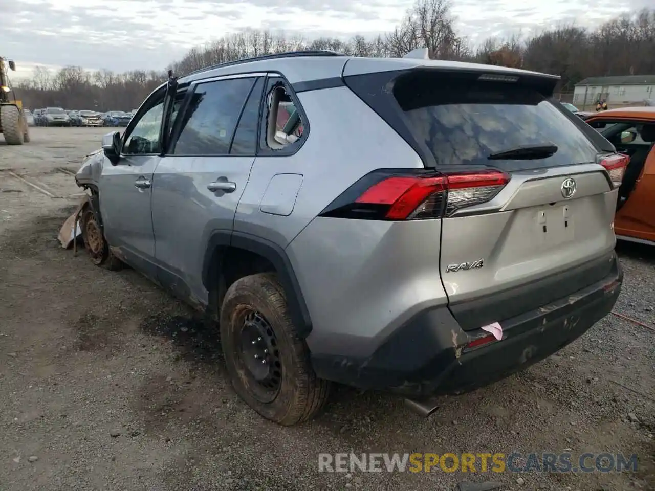 3 Photograph of a damaged car 2T3K1RFV3MC089286 TOYOTA RAV4 2021