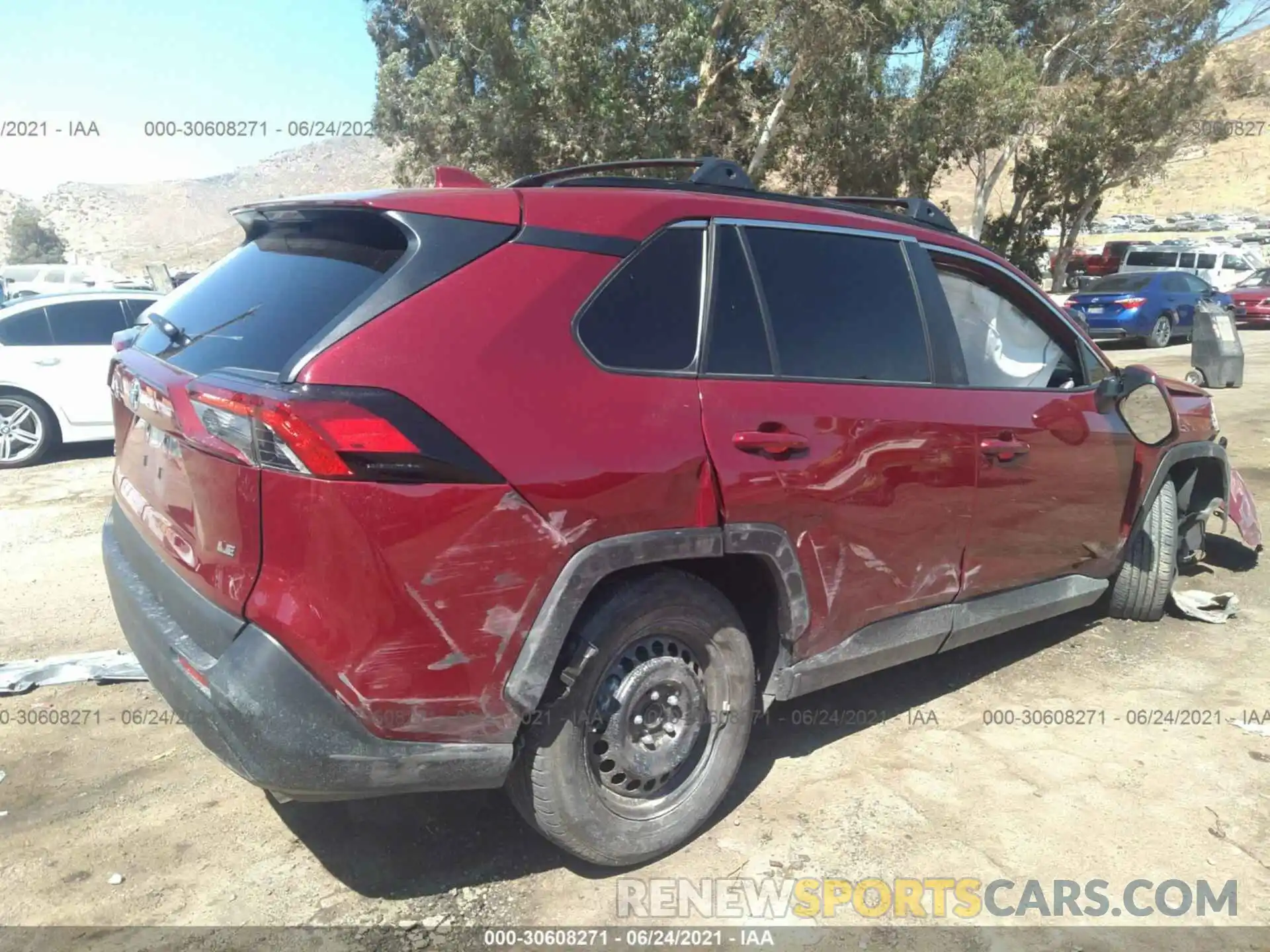 4 Photograph of a damaged car 2T3K1RFV3MW107588 TOYOTA RAV4 2021