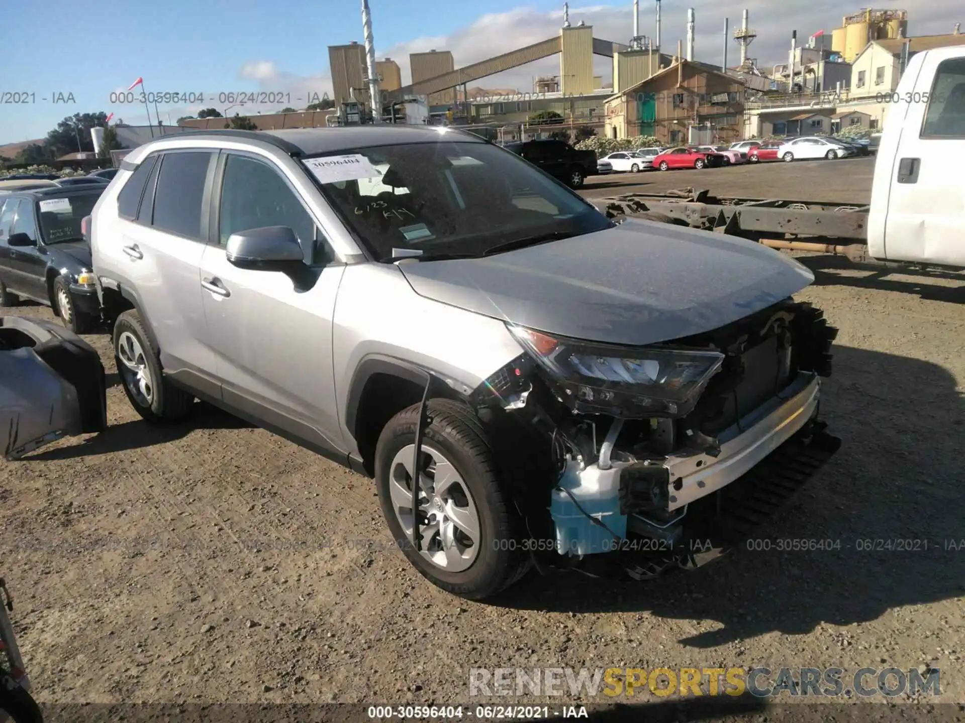 1 Фотография поврежденного автомобиля 2T3K1RFV3MW121247 TOYOTA RAV4 2021