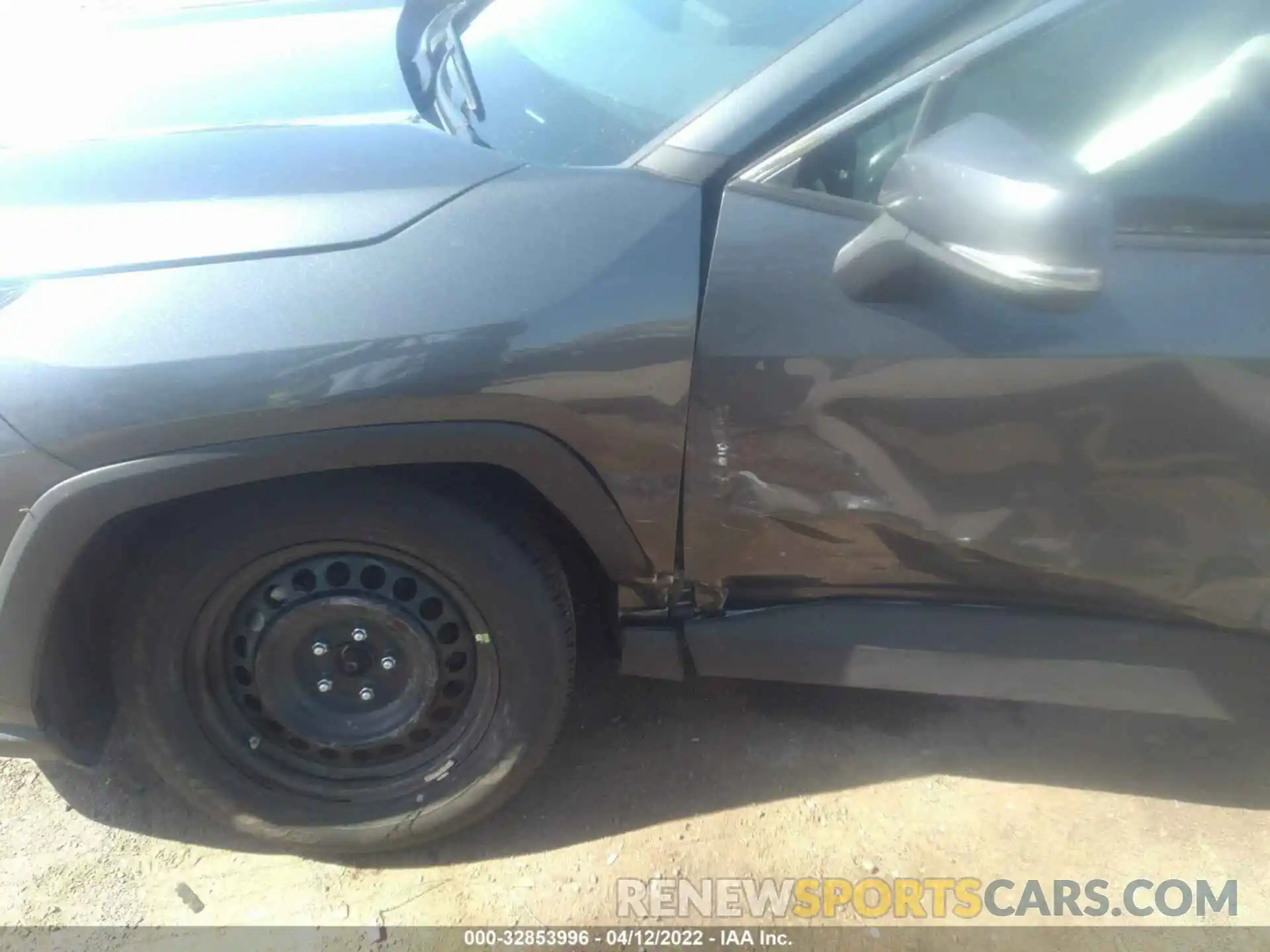 6 Photograph of a damaged car 2T3K1RFV4MC098756 TOYOTA RAV4 2021