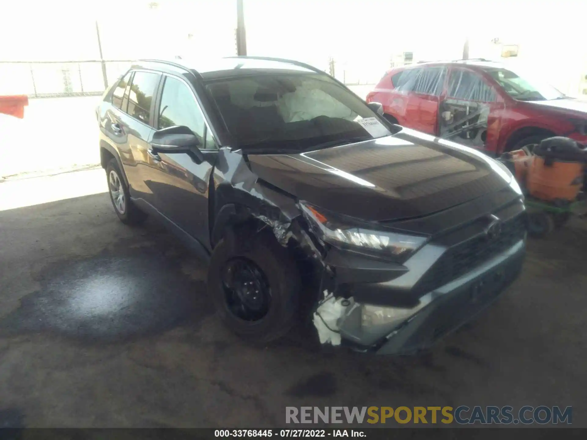 1 Photograph of a damaged car 2T3K1RFV5MC116066 TOYOTA RAV4 2021