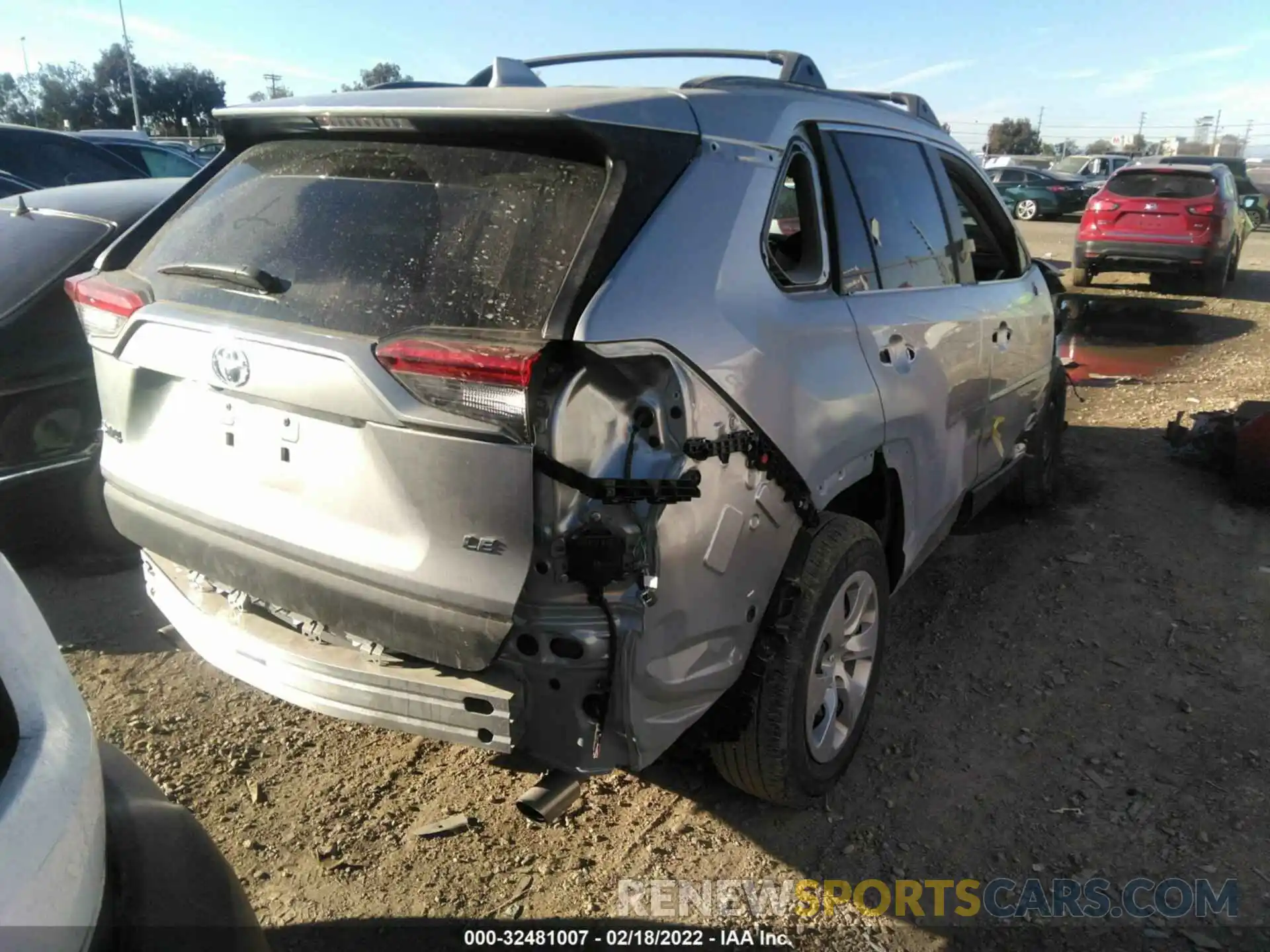 4 Photograph of a damaged car 2T3K1RFV8MC093480 TOYOTA RAV4 2021