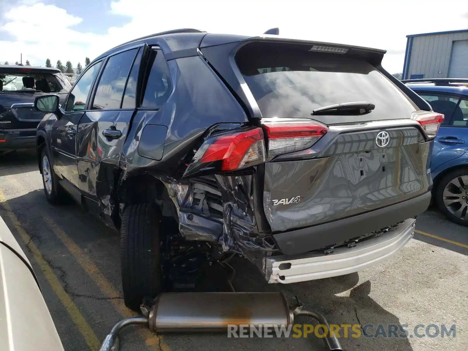 3 Photograph of a damaged car 2T3K1RFV8MC099456 TOYOTA RAV4 2021