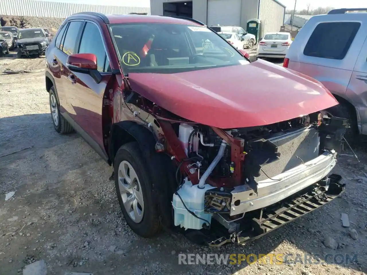 1 Photograph of a damaged car 2T3K1RFV8MW164191 TOYOTA RAV4 2021