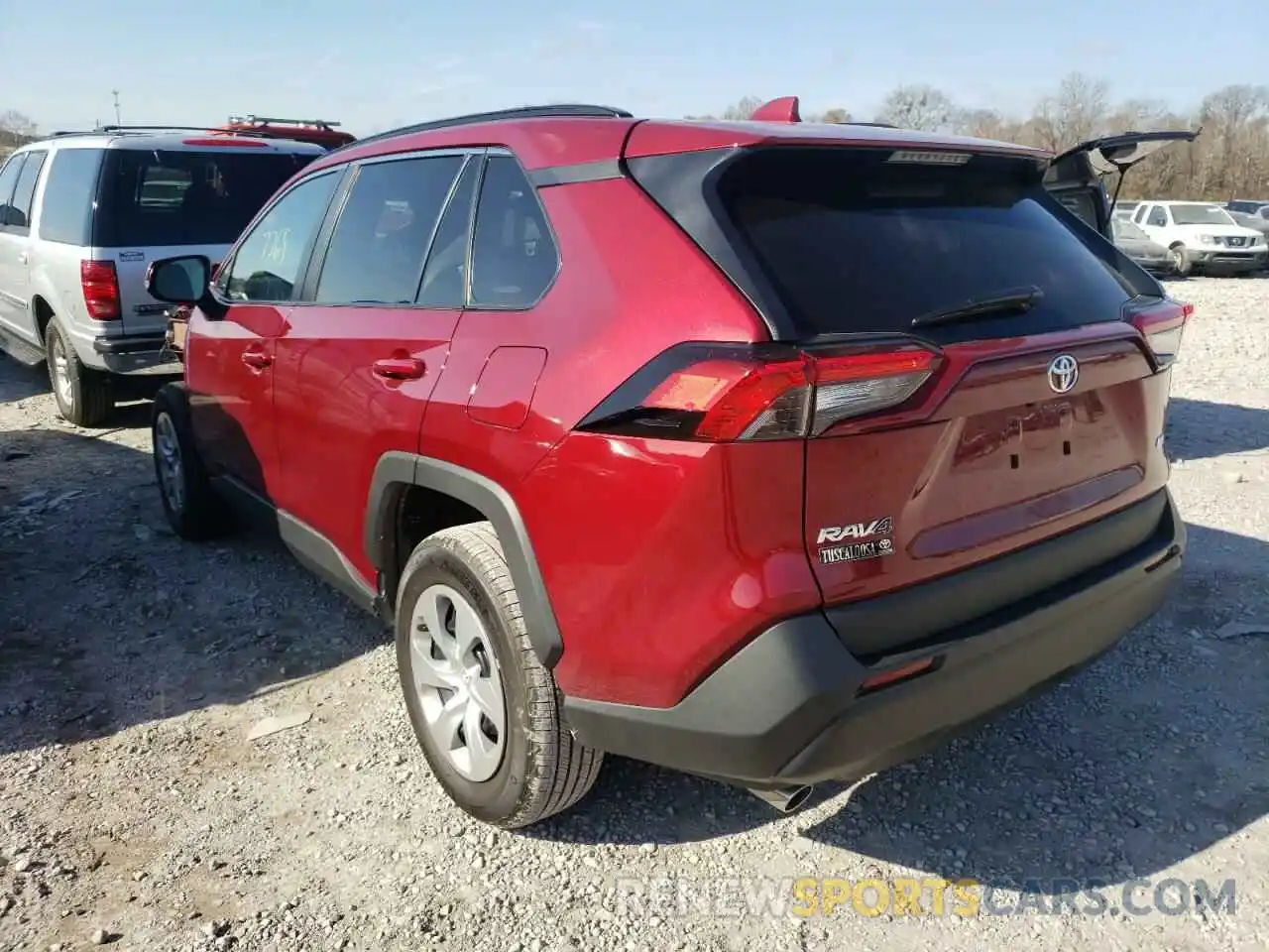 3 Photograph of a damaged car 2T3K1RFV8MW164191 TOYOTA RAV4 2021