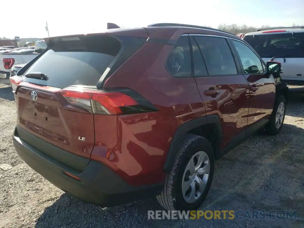 4 Photograph of a damaged car 2T3K1RFV8MW164191 TOYOTA RAV4 2021