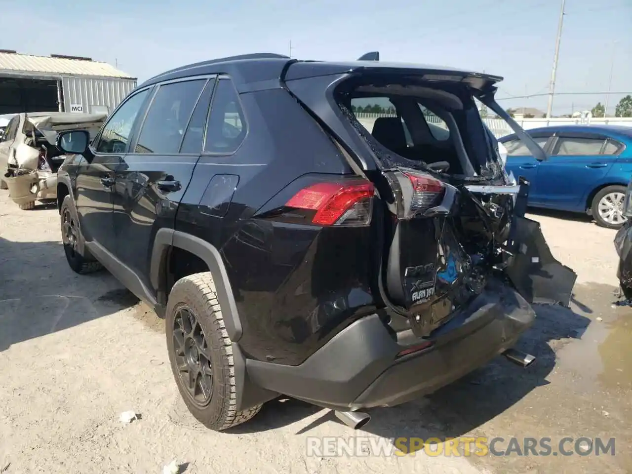 3 Фотография поврежденного автомобиля 2T3K1RFV9MC108231 TOYOTA RAV4 2021