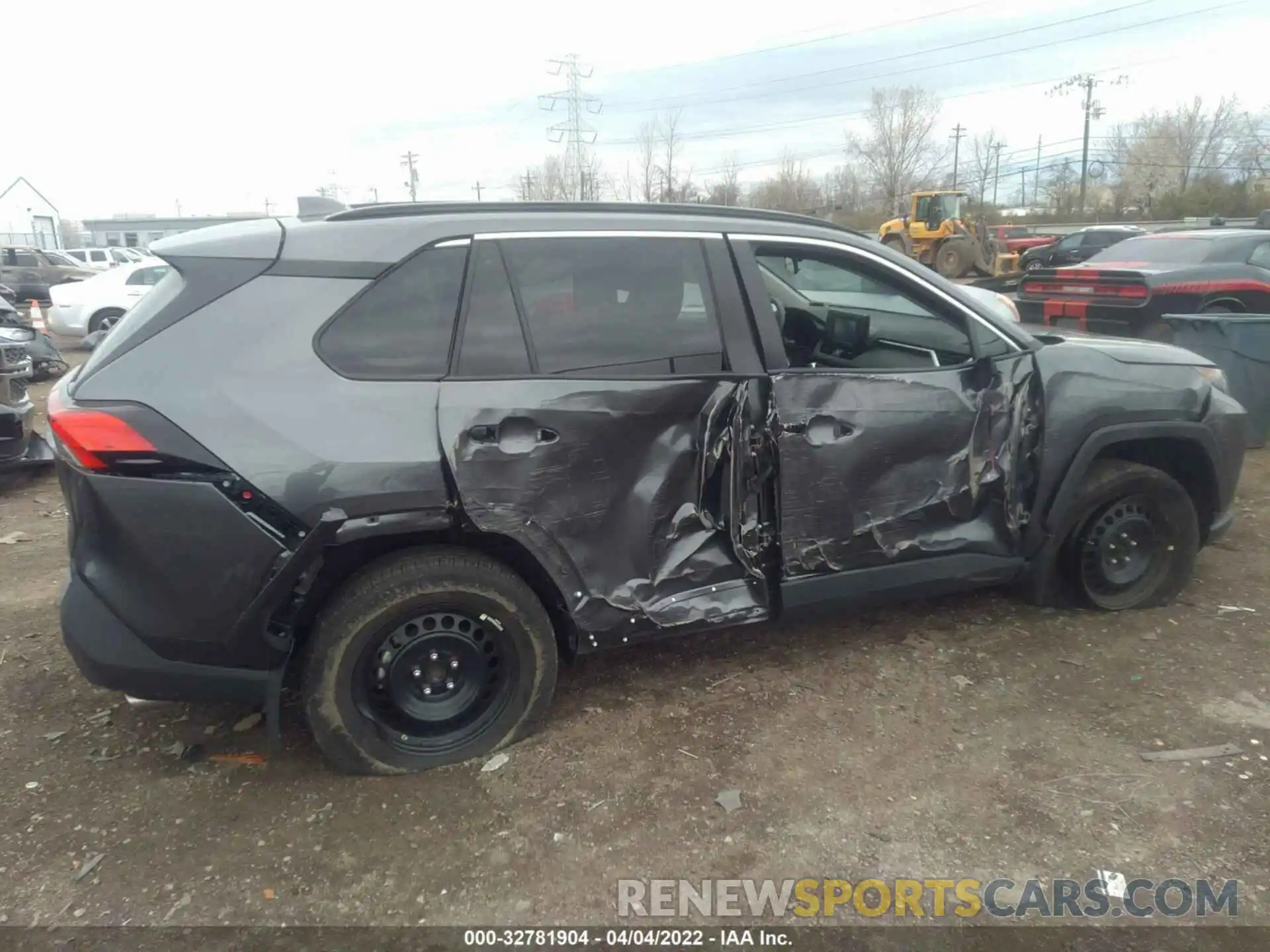 6 Photograph of a damaged car 2T3K1RFV9MC124784 TOYOTA RAV4 2021