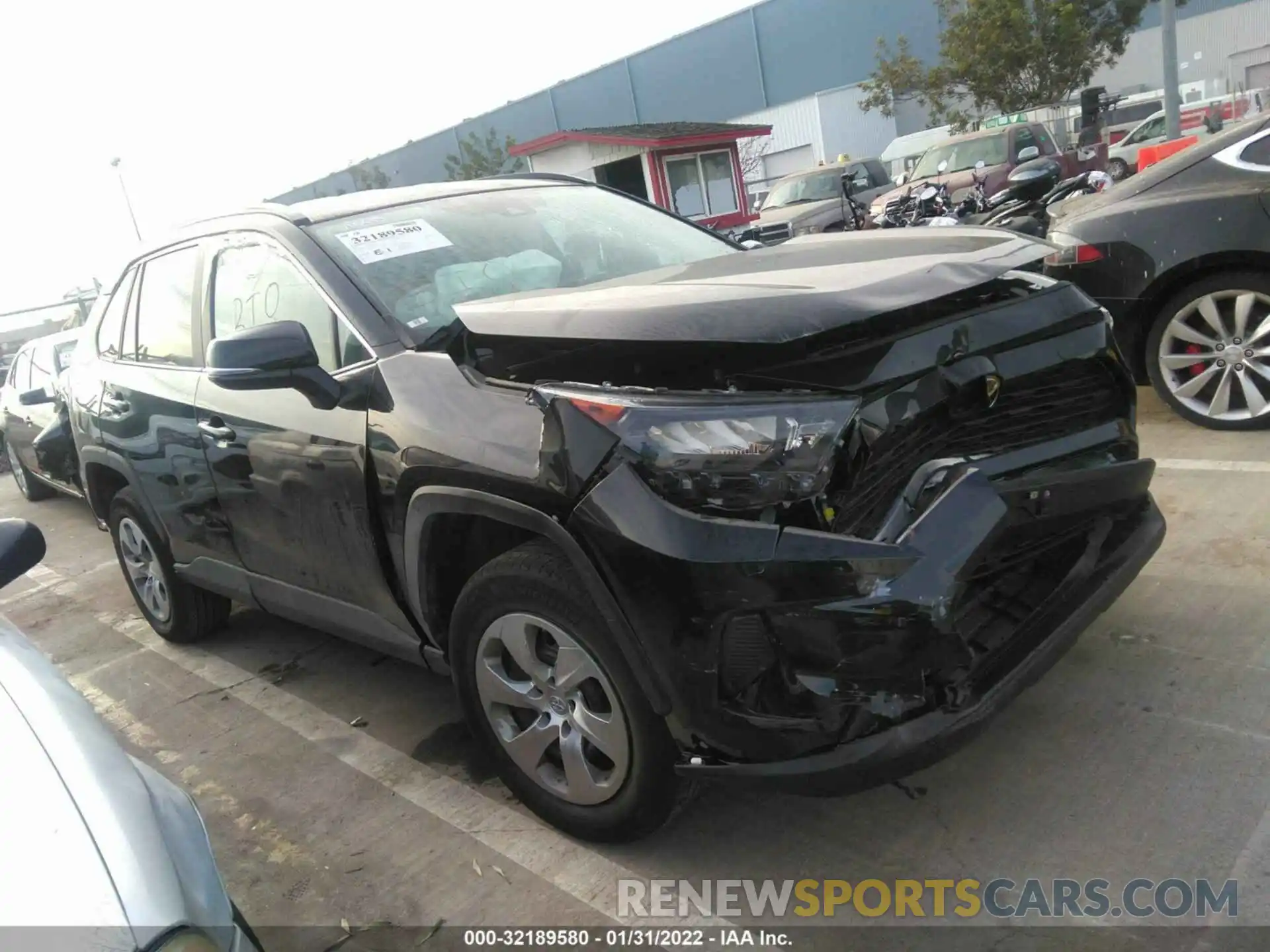 1 Photograph of a damaged car 2T3K1RFVXMC150911 TOYOTA RAV4 2021