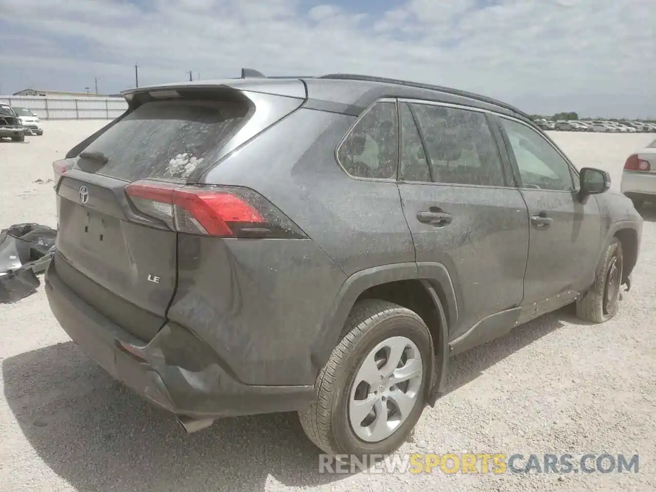 4 Photograph of a damaged car 2T3K1RFVXMW153208 TOYOTA RAV4 2021