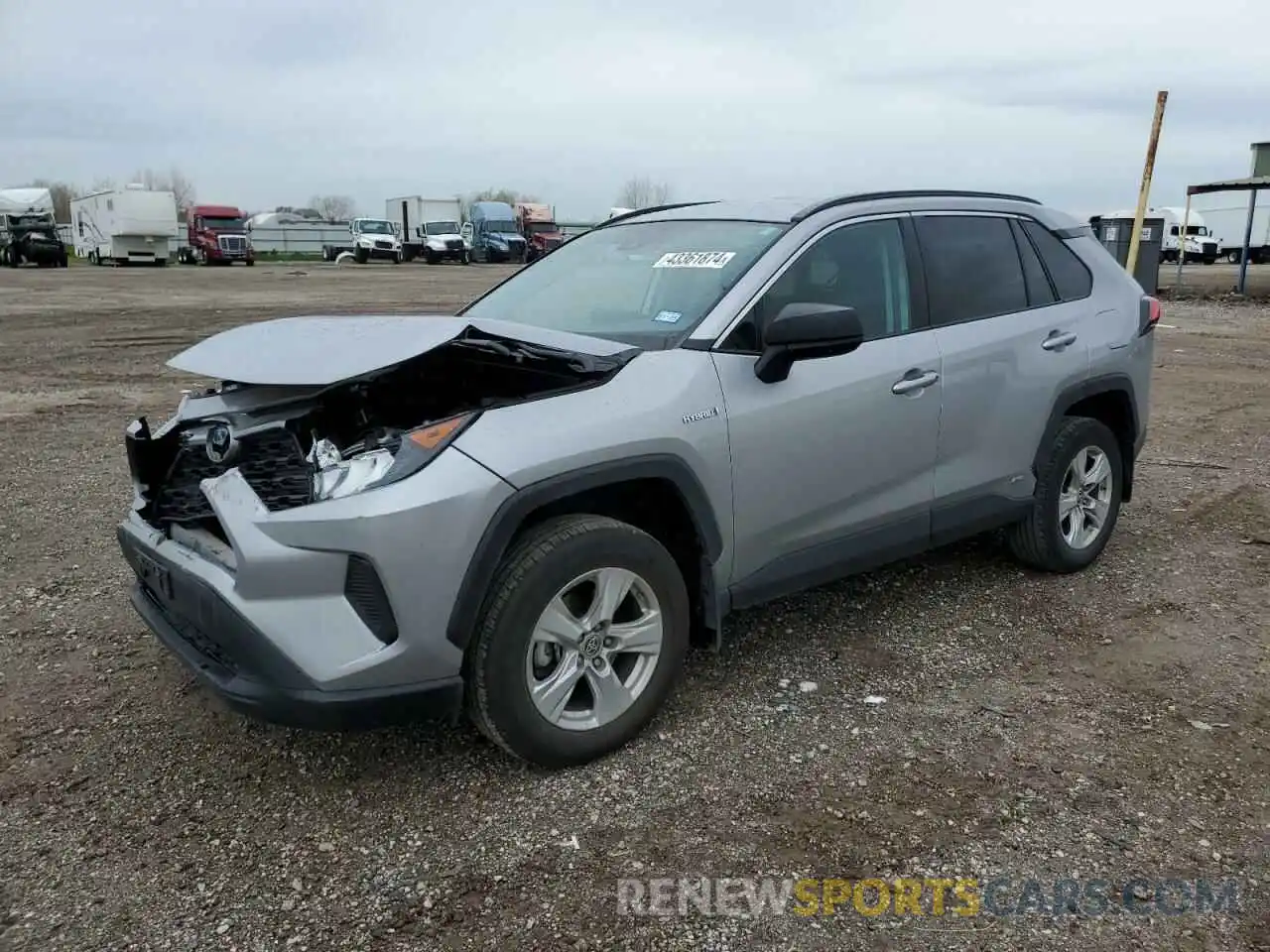 1 Photograph of a damaged car 2T3L6RFV0MW011391 TOYOTA RAV4 2021