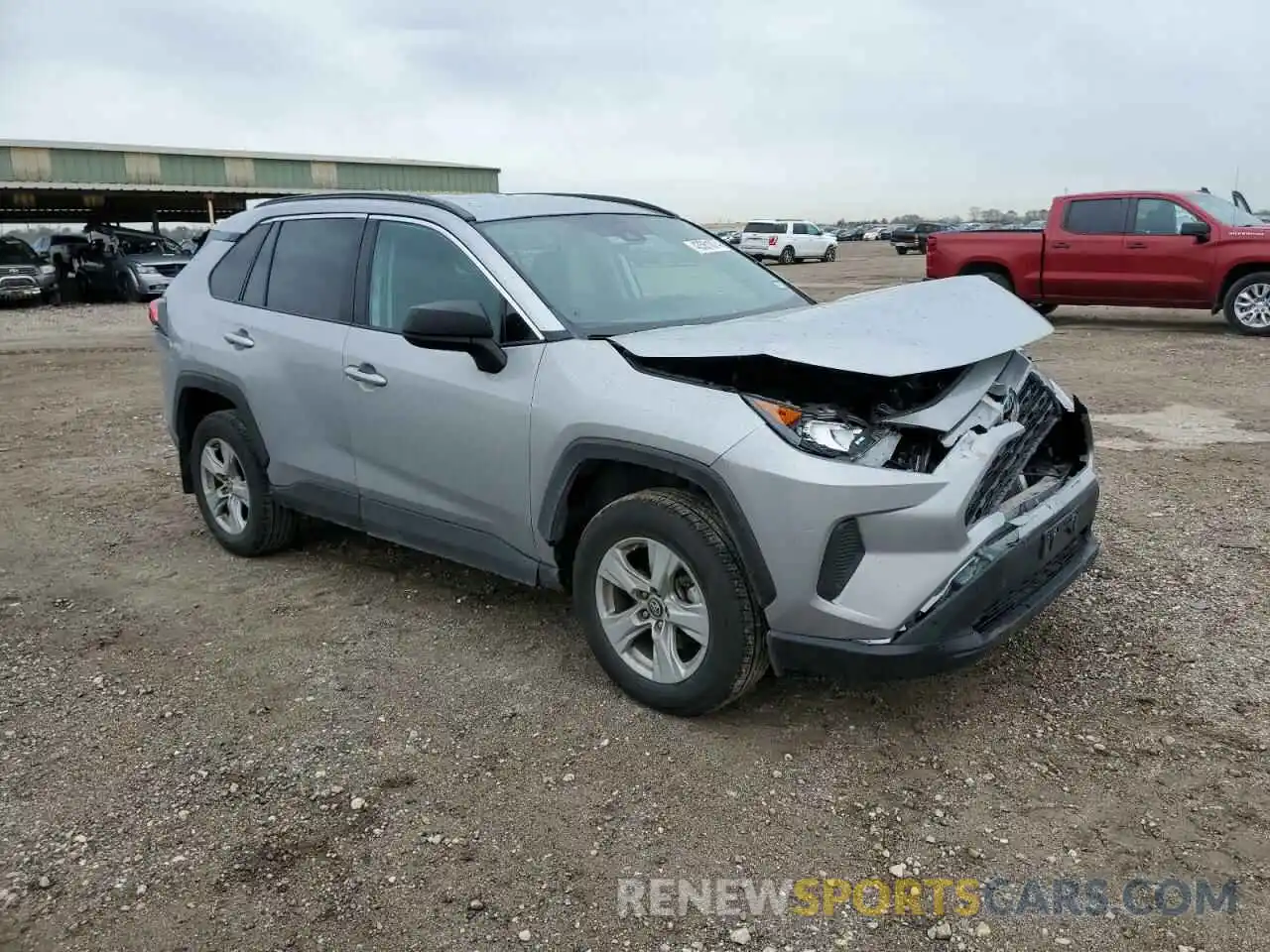 4 Photograph of a damaged car 2T3L6RFV0MW011391 TOYOTA RAV4 2021