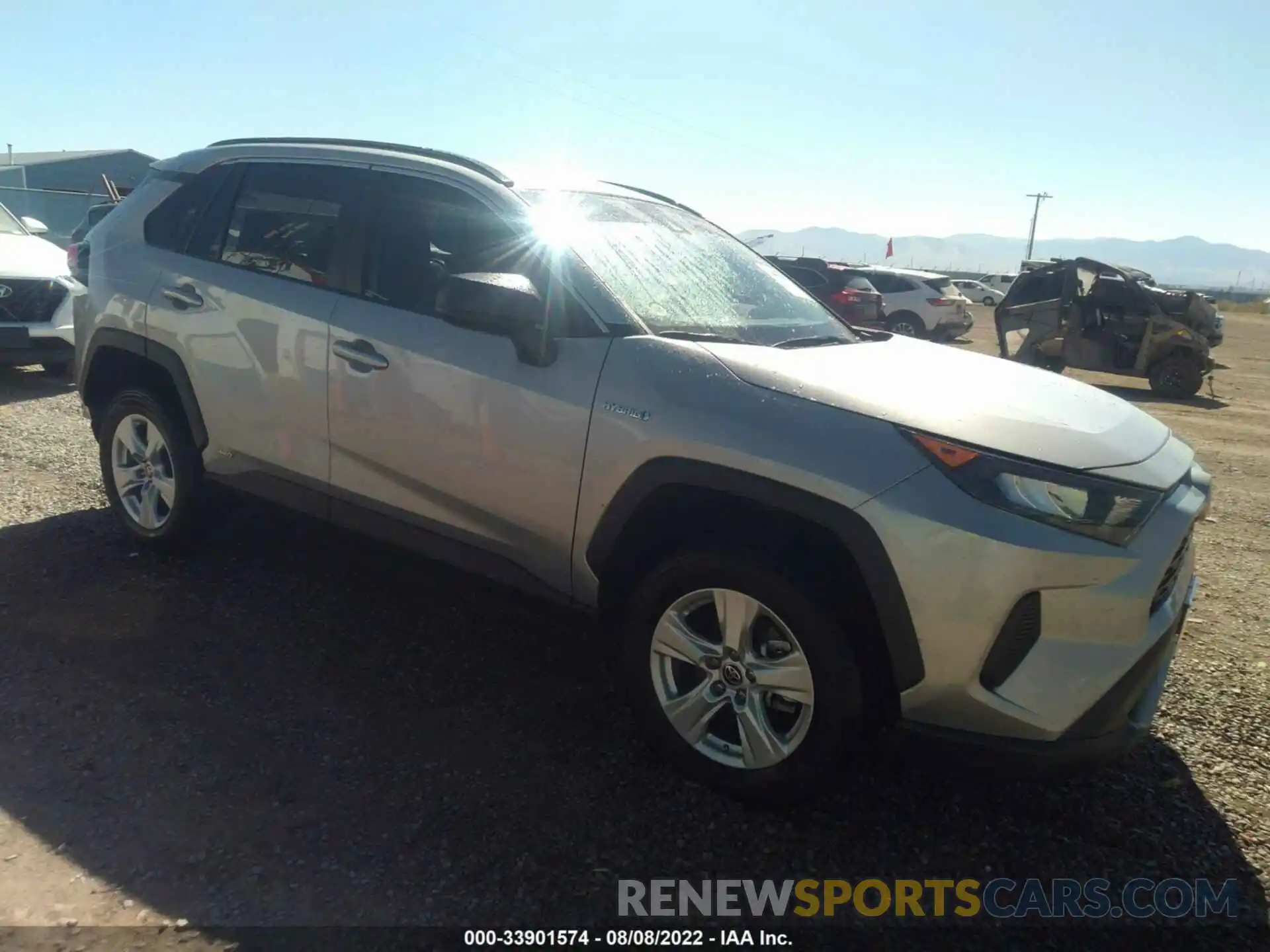 1 Photograph of a damaged car 2T3L6RFV4MW012320 TOYOTA RAV4 2021