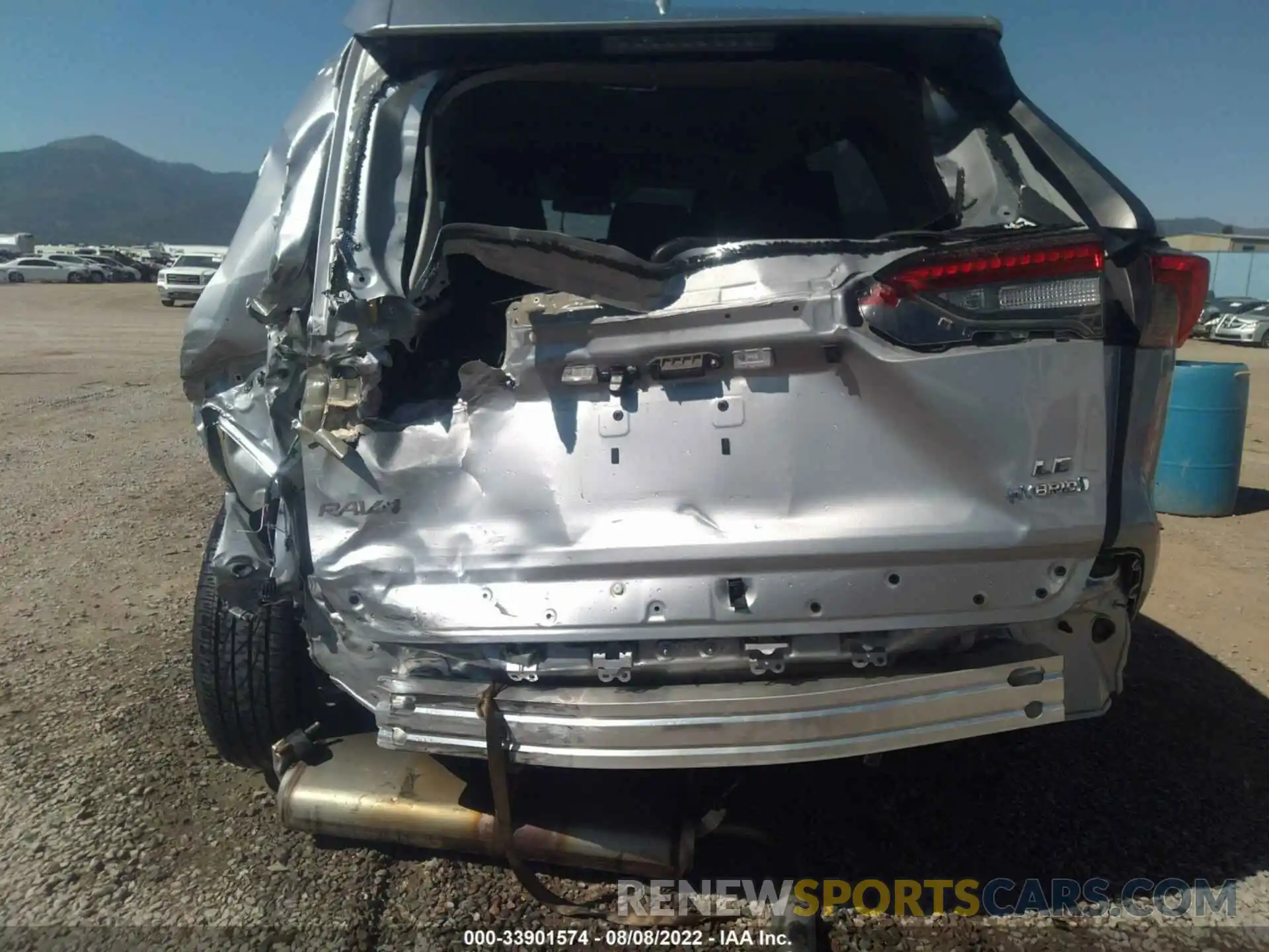 6 Photograph of a damaged car 2T3L6RFV4MW012320 TOYOTA RAV4 2021