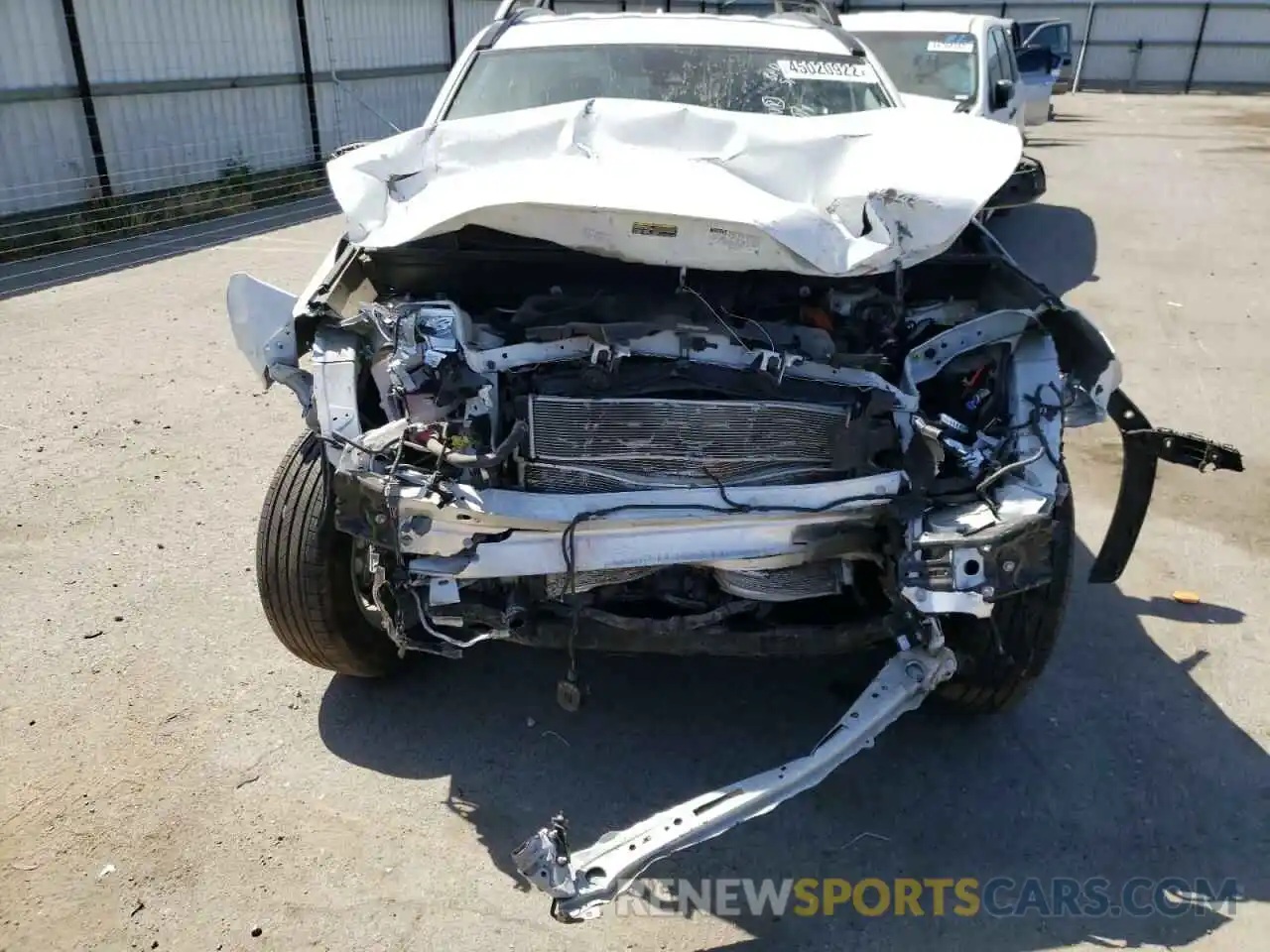 9 Photograph of a damaged car 2T3L6RFV8MW005595 TOYOTA RAV4 2021