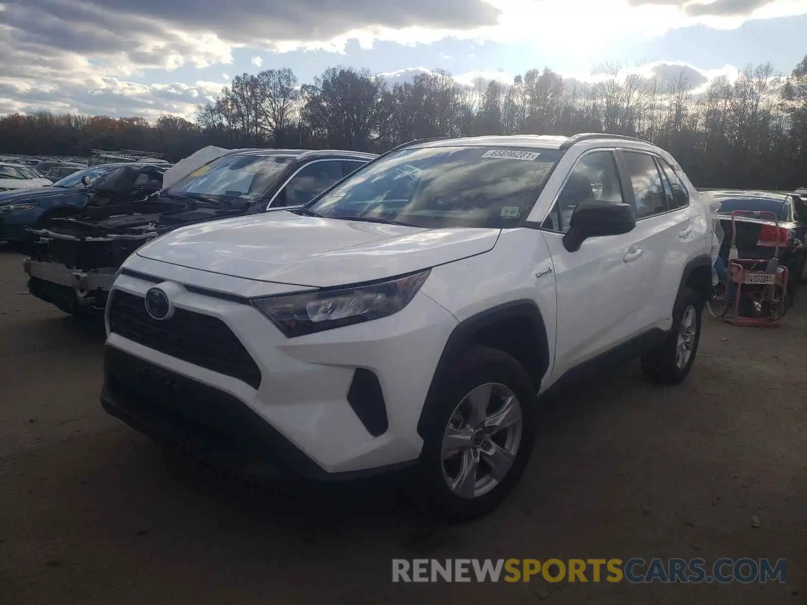 2 Photograph of a damaged car 2T3LWRFV1MW120278 TOYOTA RAV4 2021