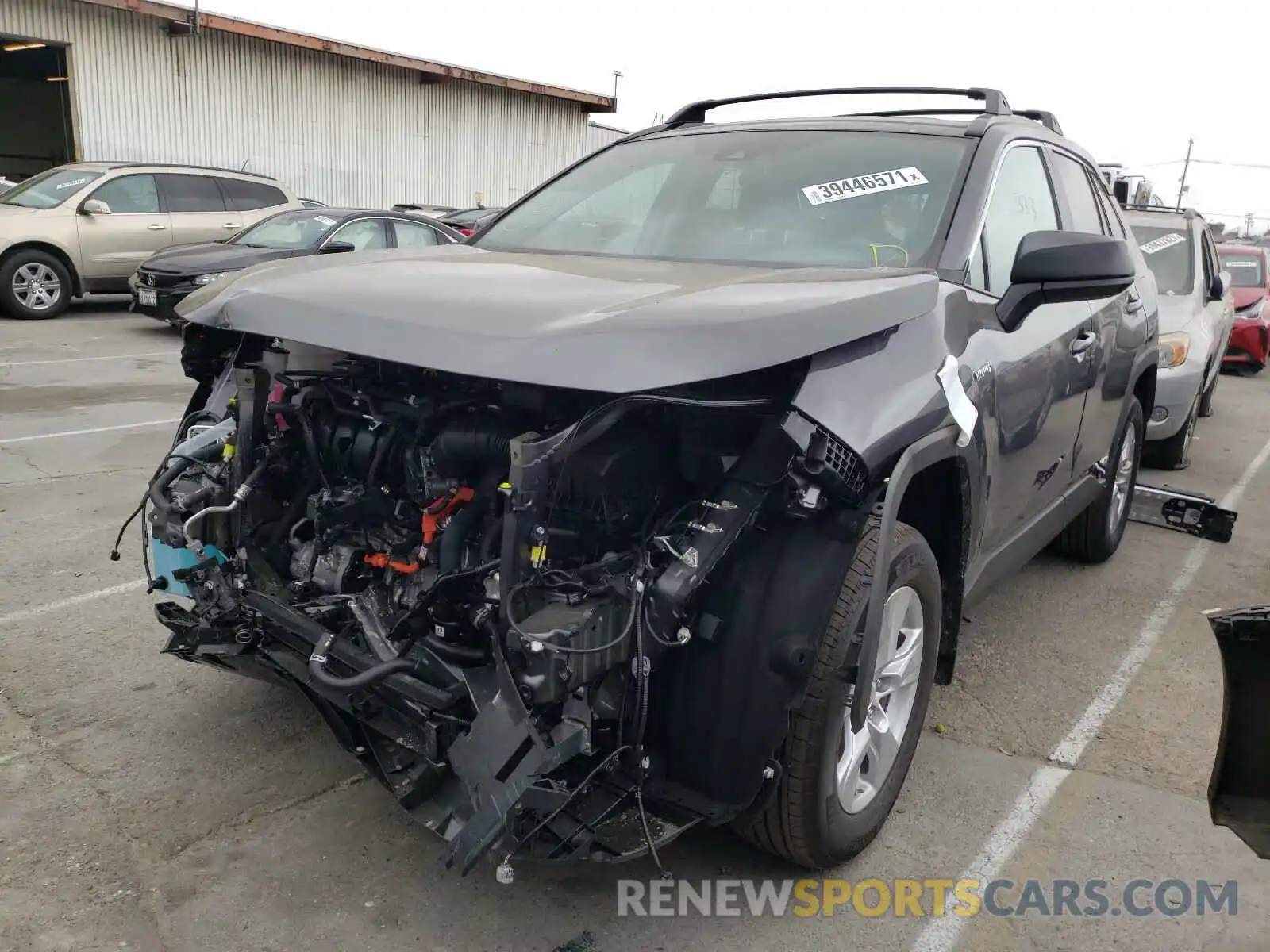 2 Photograph of a damaged car 2T3LWRFV2MW111072 TOYOTA RAV4 2021