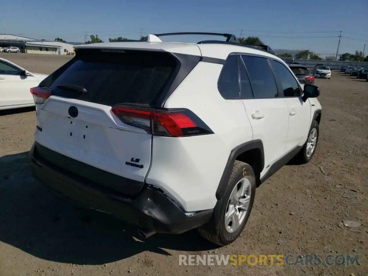 4 Photograph of a damaged car 2T3LWRFV9MW114504 TOYOTA RAV4 2021