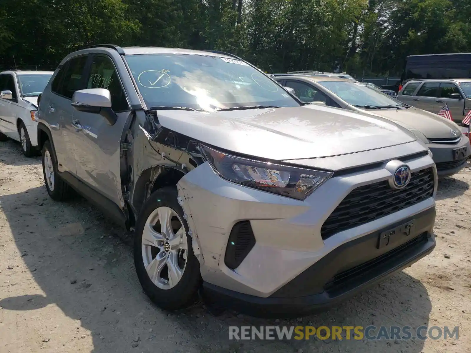 1 Photograph of a damaged car 2T3M6RFV5MW018633 TOYOTA RAV4 2021