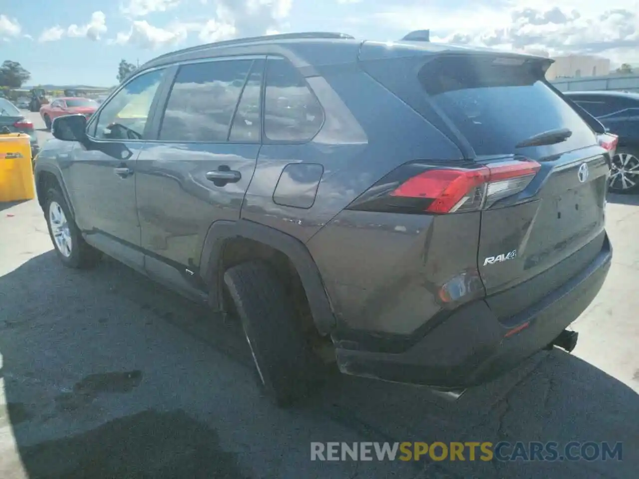 3 Photograph of a damaged car 2T3M6RFV6MW016616 TOYOTA RAV4 2021