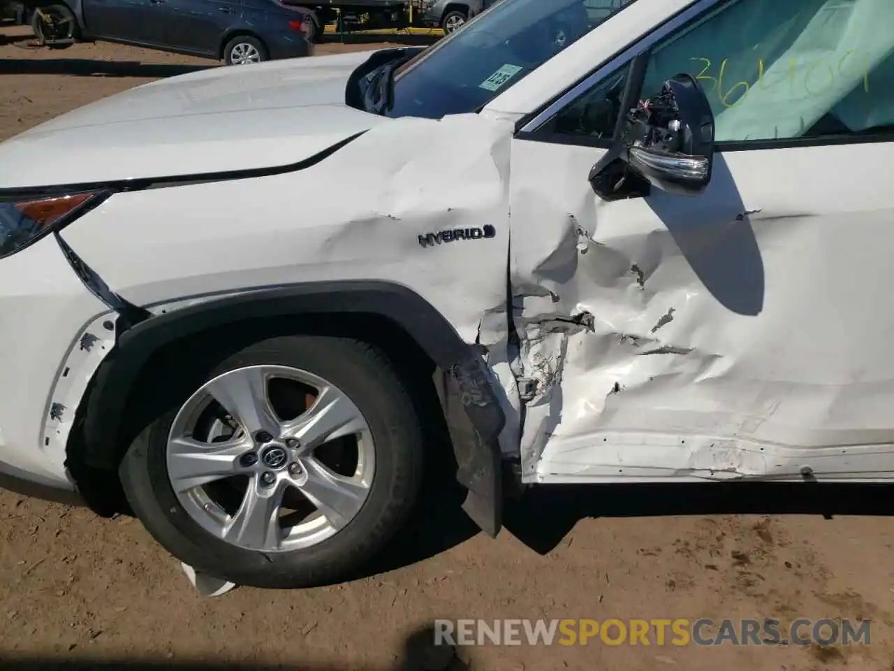 9 Photograph of a damaged car 2T3M6RFV7MW007584 TOYOTA RAV4 2021