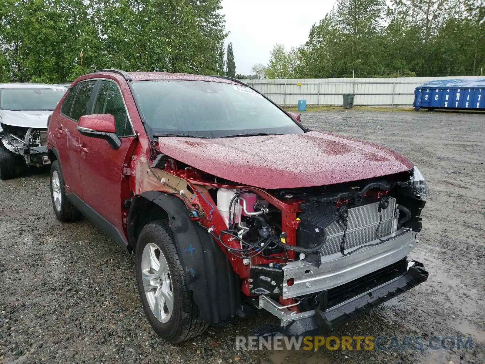 1 Фотография поврежденного автомобиля 2T3M6RFV9MW018103 TOYOTA RAV4 2021