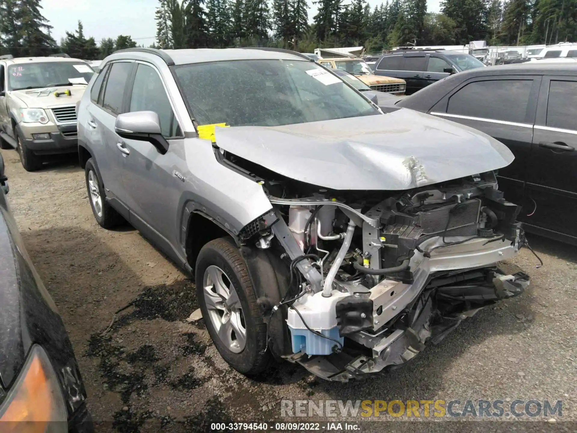 1 Photograph of a damaged car 2T3MWRFV7MW113792 TOYOTA RAV4 2021