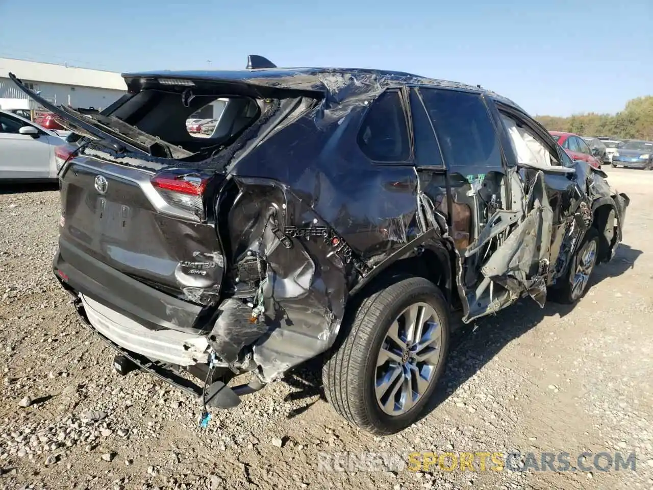 4 Photograph of a damaged car 2T3N1RFV1MC253552 TOYOTA RAV4 2021