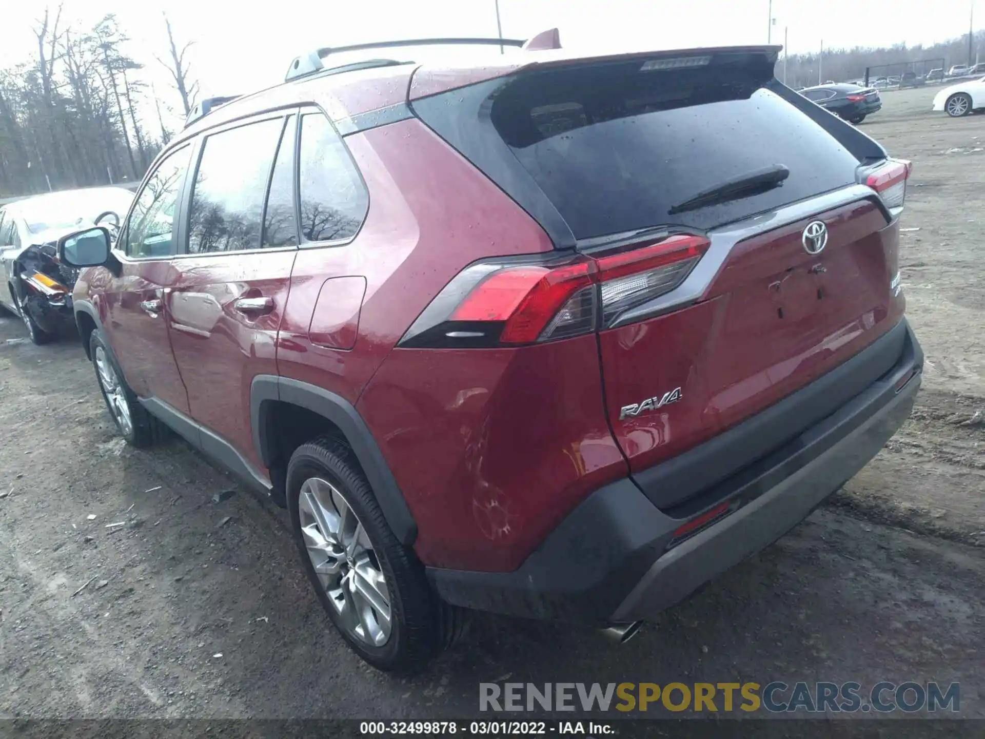 3 Photograph of a damaged car 2T3N1RFV3MC137365 TOYOTA RAV4 2021