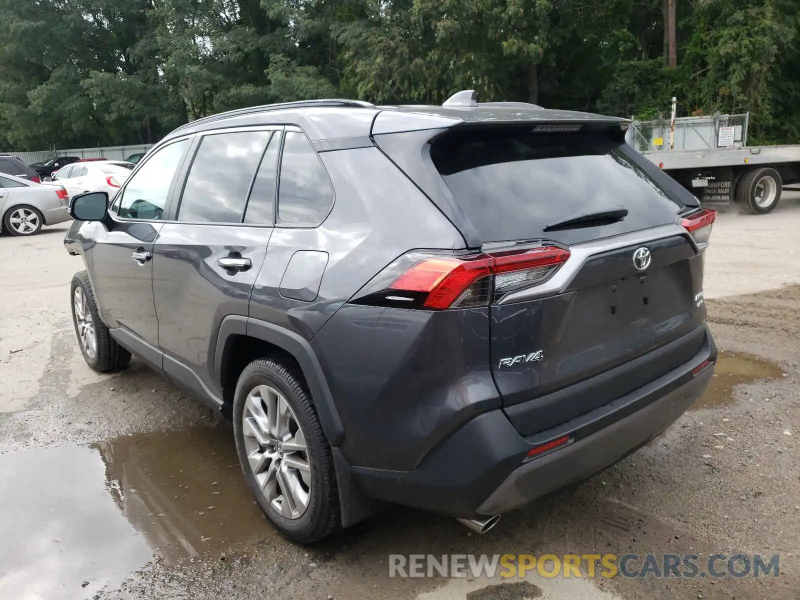 3 Photograph of a damaged car 2T3N1RFV5MC229173 TOYOTA RAV4 2021