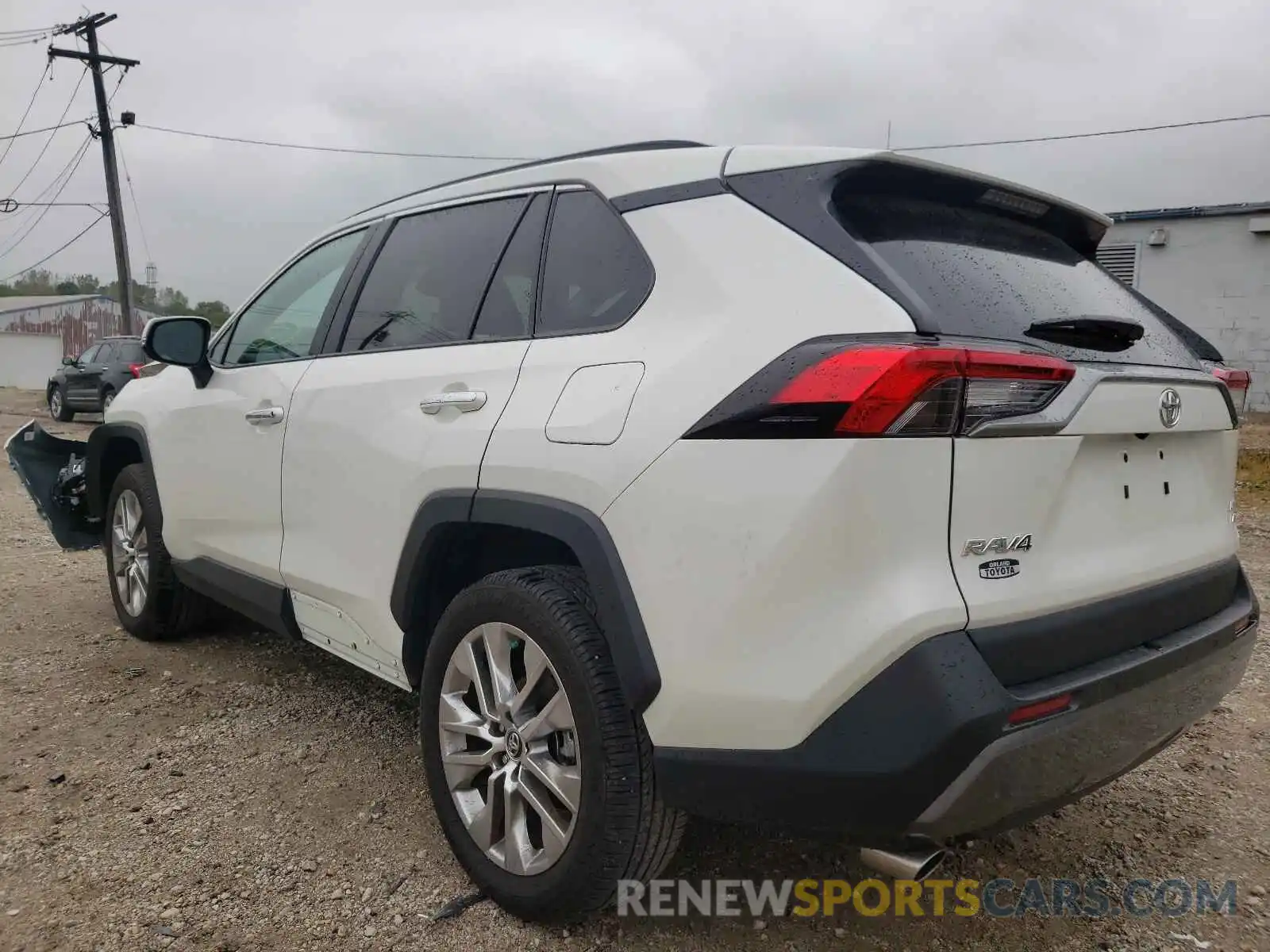 3 Photograph of a damaged car 2T3N1RFV5MW162881 TOYOTA RAV4 2021