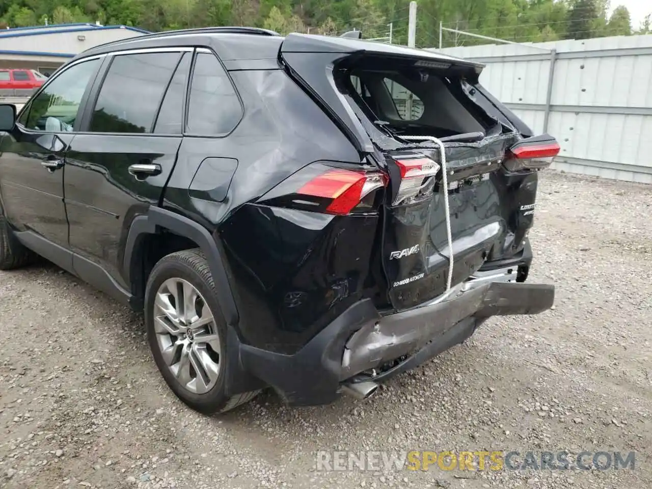 9 Photograph of a damaged car 2T3N1RFV8MW190447 TOYOTA RAV4 2021