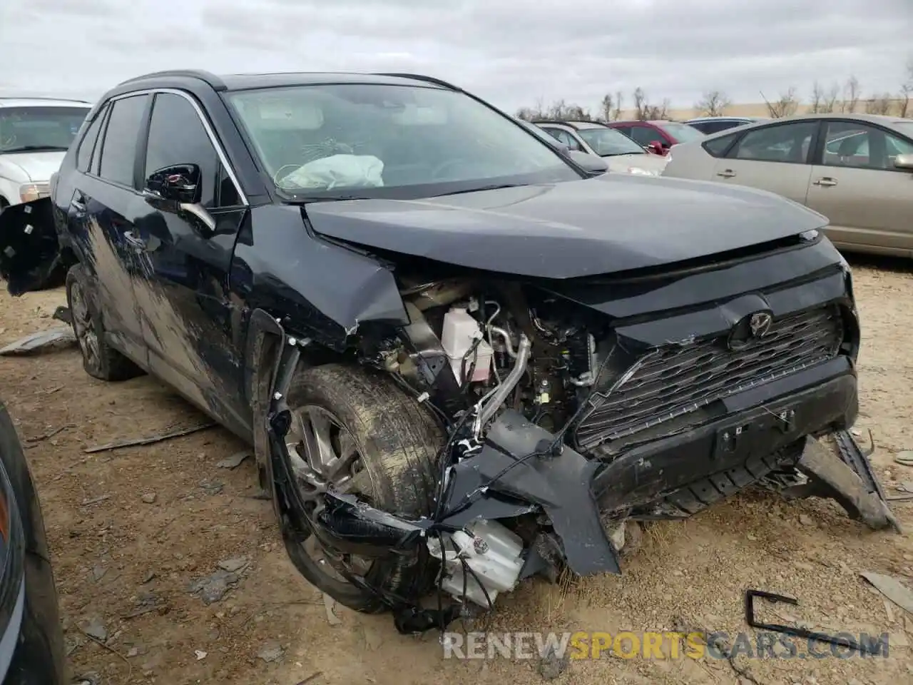 1 Photograph of a damaged car 2T3N1RFV9MW173656 TOYOTA RAV4 2021