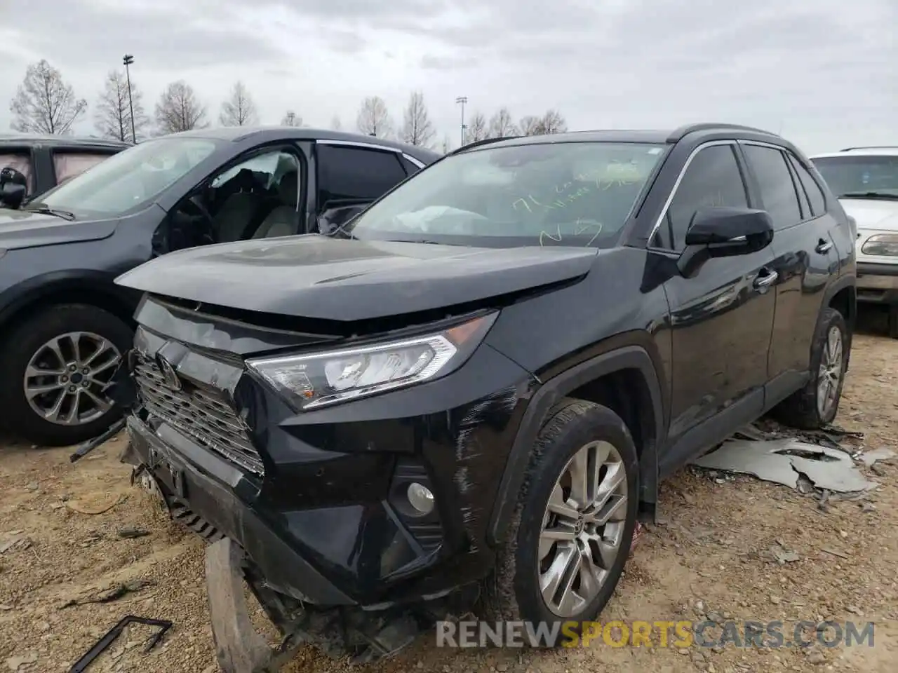 2 Photograph of a damaged car 2T3N1RFV9MW173656 TOYOTA RAV4 2021