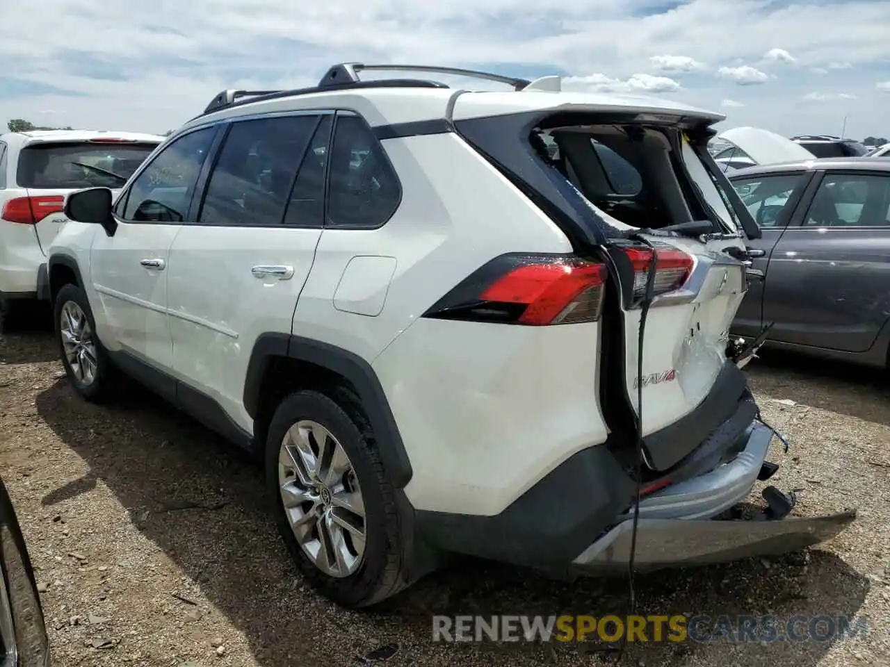 3 Photograph of a damaged car 2T3N1RFV9MW222662 TOYOTA RAV4 2021