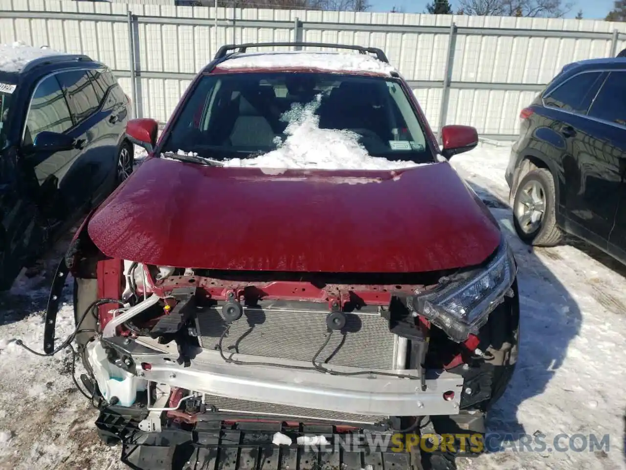 9 Фотография поврежденного автомобиля 2T3P1RFV0MC141981 TOYOTA RAV4 2021